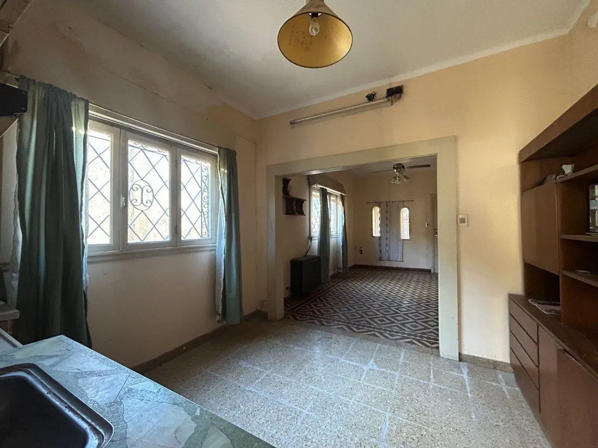VENTA CASA 5 AMB C/COCHERA TALLER   -JOSE C PAZ 5
