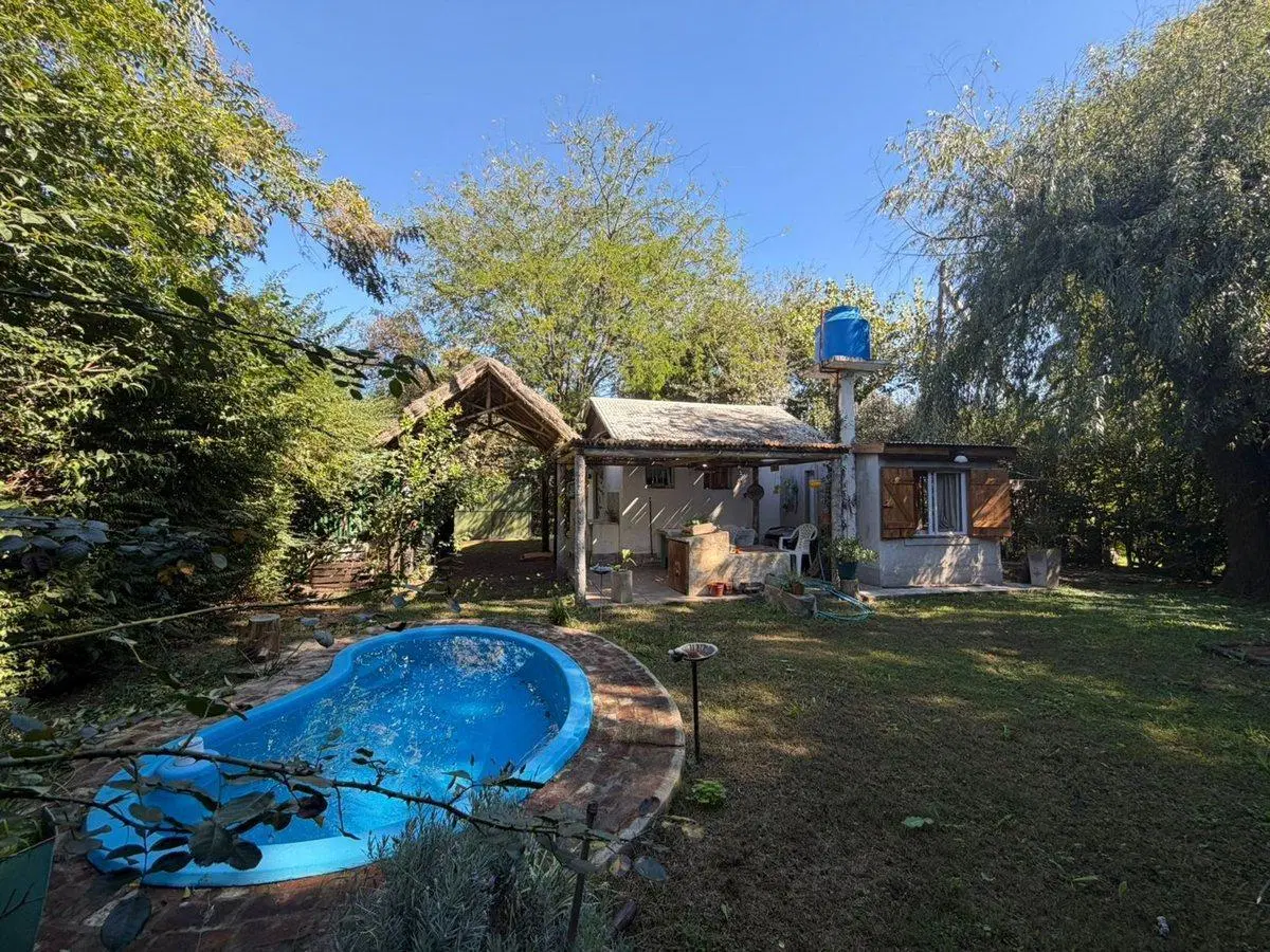 VENTA CASA 3 AMB CON JARDIN PILETA GRAL RODRIGUEZ 2