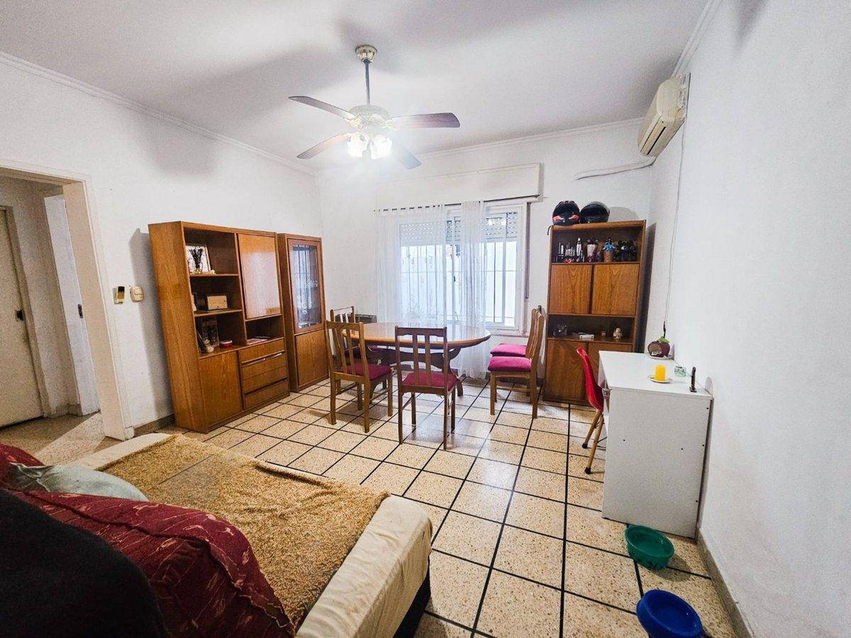 VENTA CASA 3 AMBIENTES OLIVOS