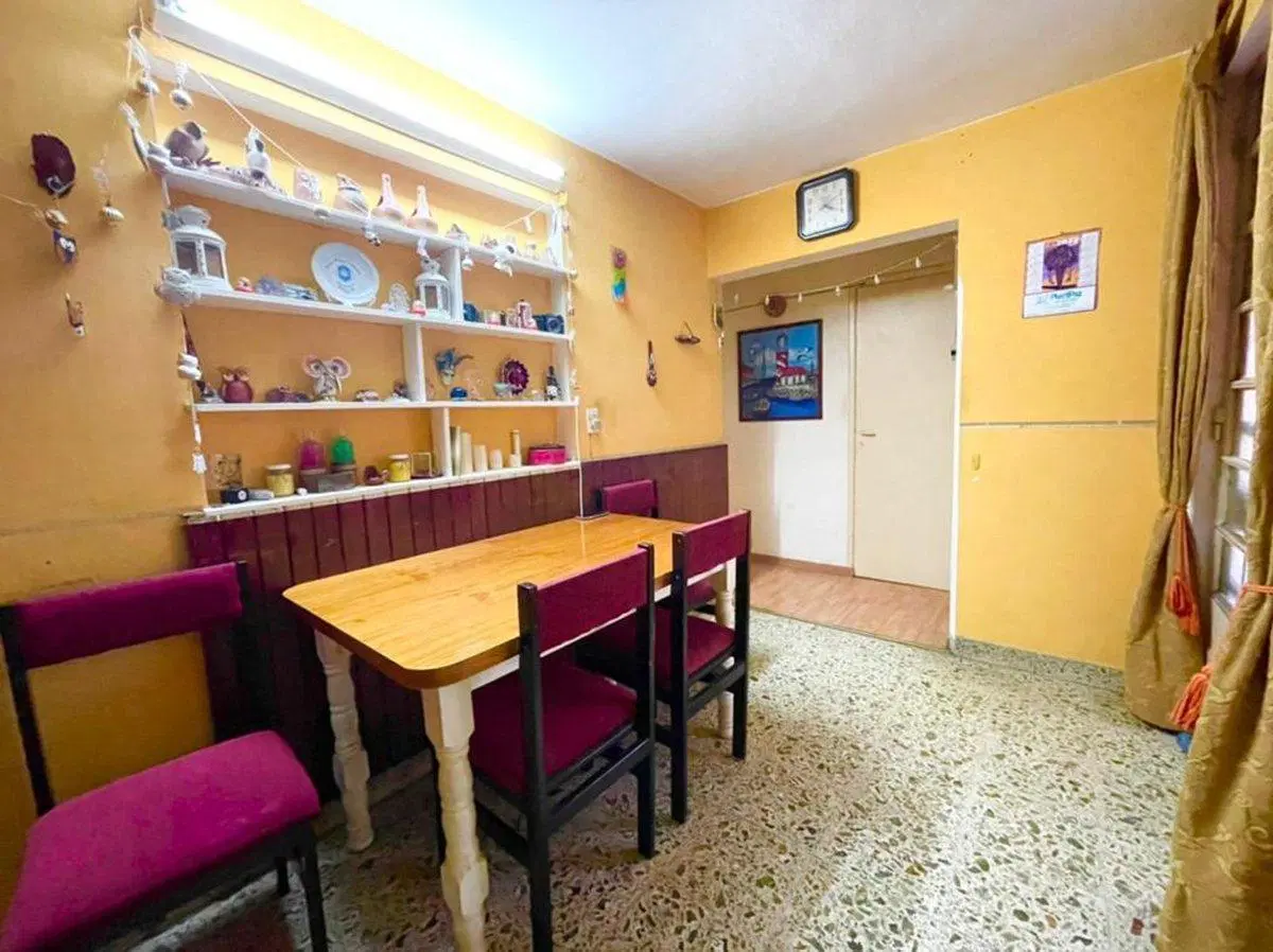 VENTA CASA 3 AMB + DEPTO JOSÉ C. PAZ ZONA COMERCIO 2