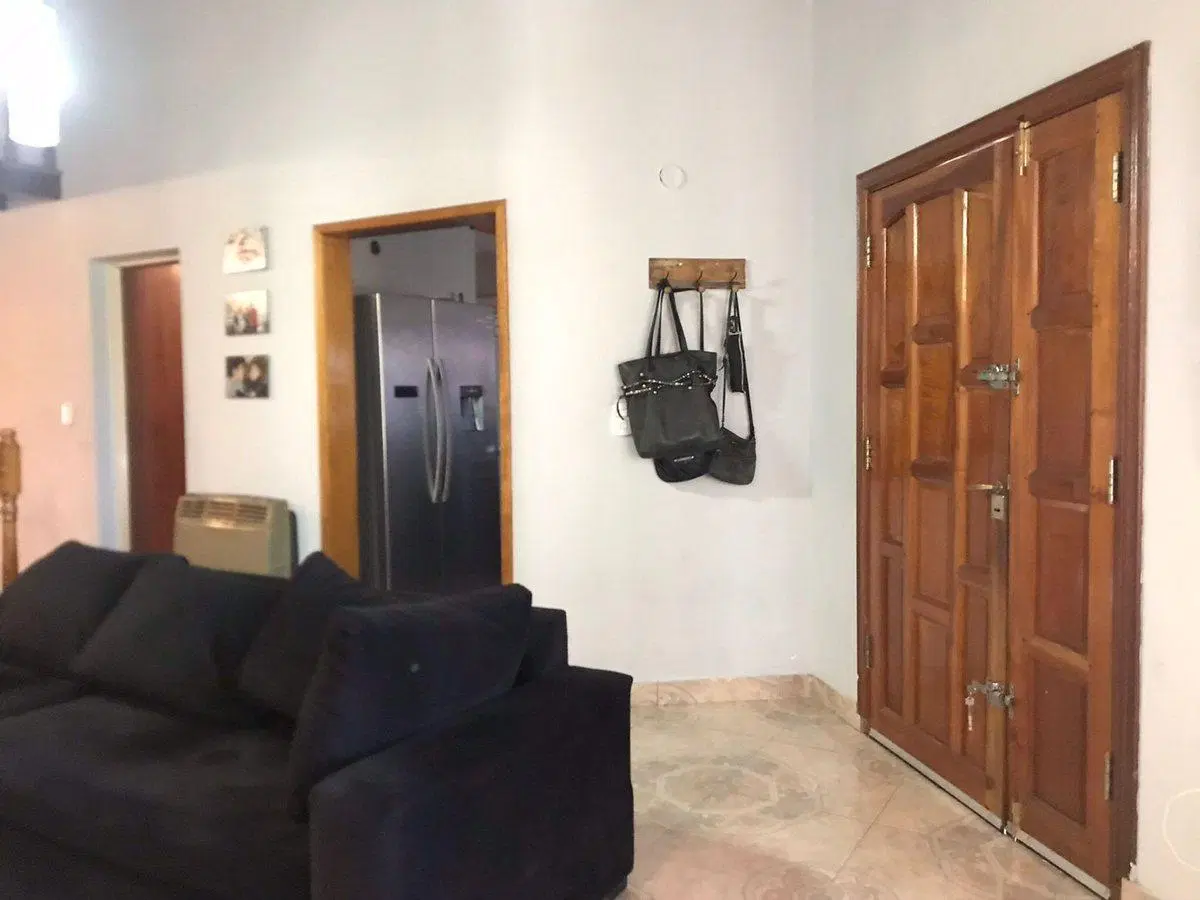 VENTA CASA 4 AMBIENTES CON PILETA PABLO NOGUES 5