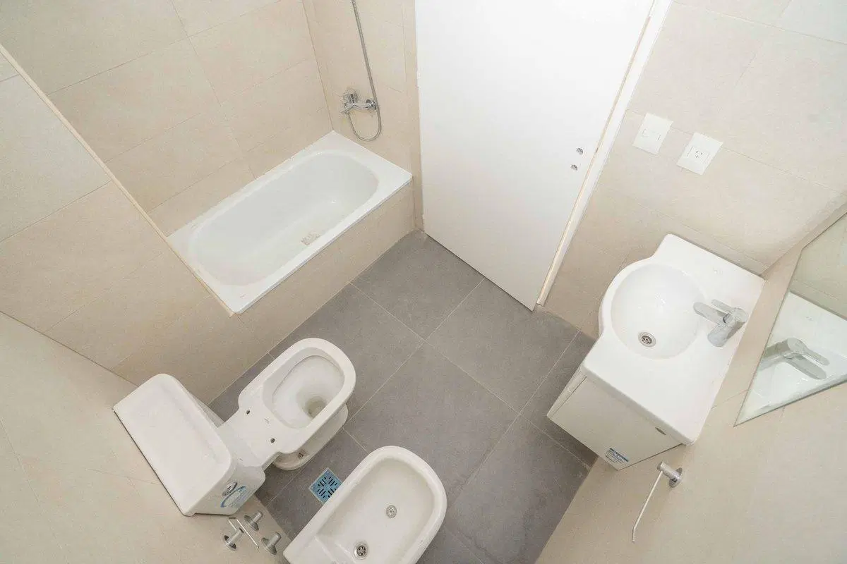 Venta Depto 3 amb balcón y terreza en Montecastro 2