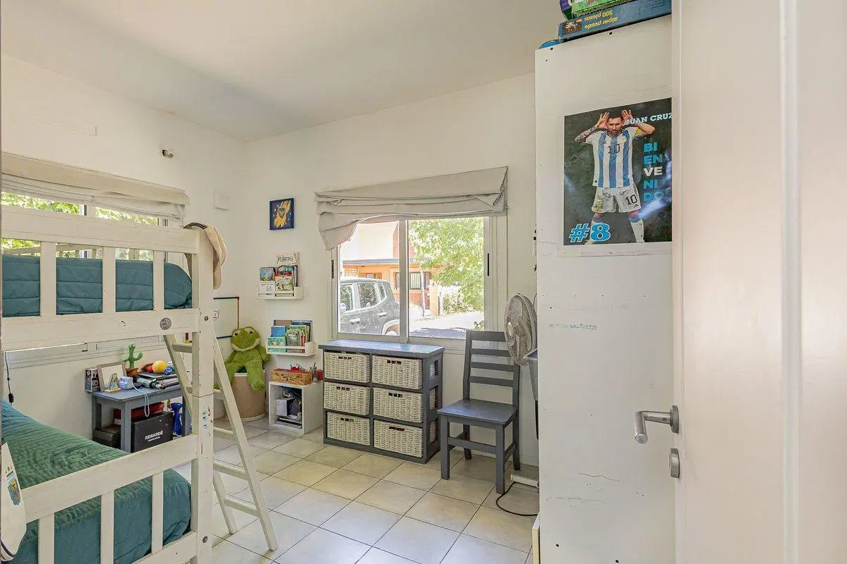 VENTA CASA 3AMB BELLA VISTA BARRIO LA FRIZIA 3