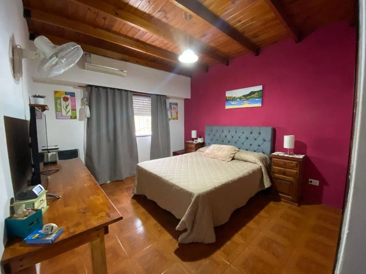 VENTA 2 CASAS ITUZAINGO 3