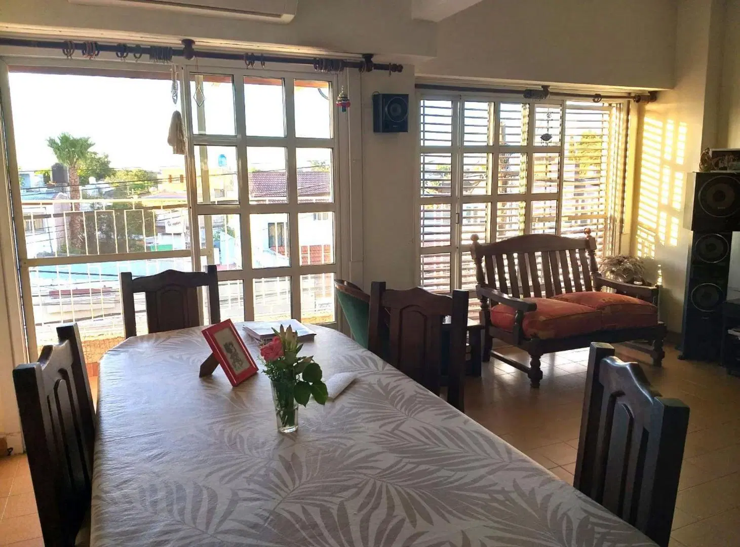 VENTA CASA 4 AMBIENTES CON LOCAL VILLA LYNCH 2