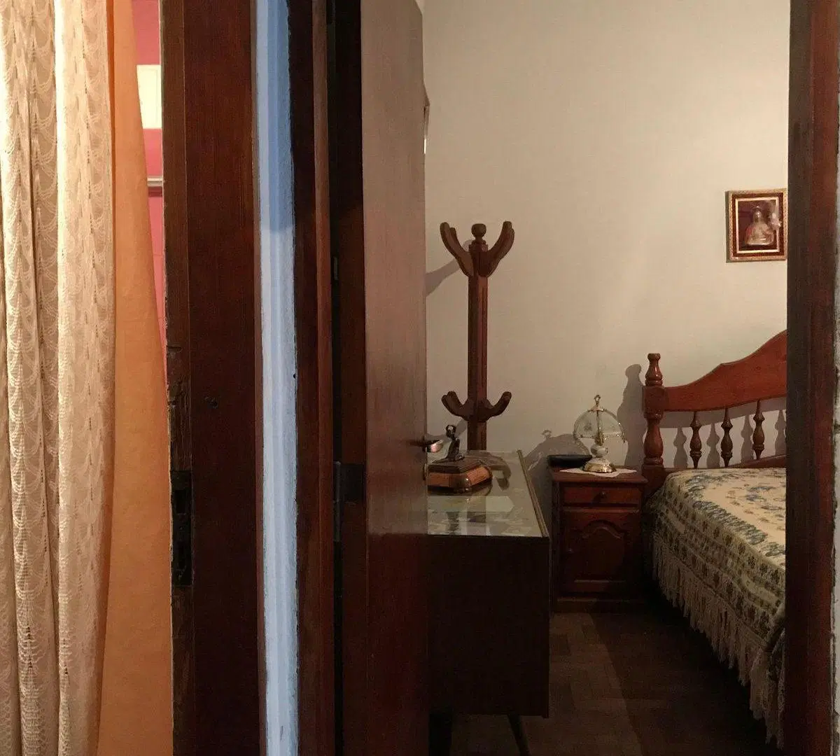 VENTA CASA 4 AMB.+DEPTO + LOCAL SAN MARTIN 2