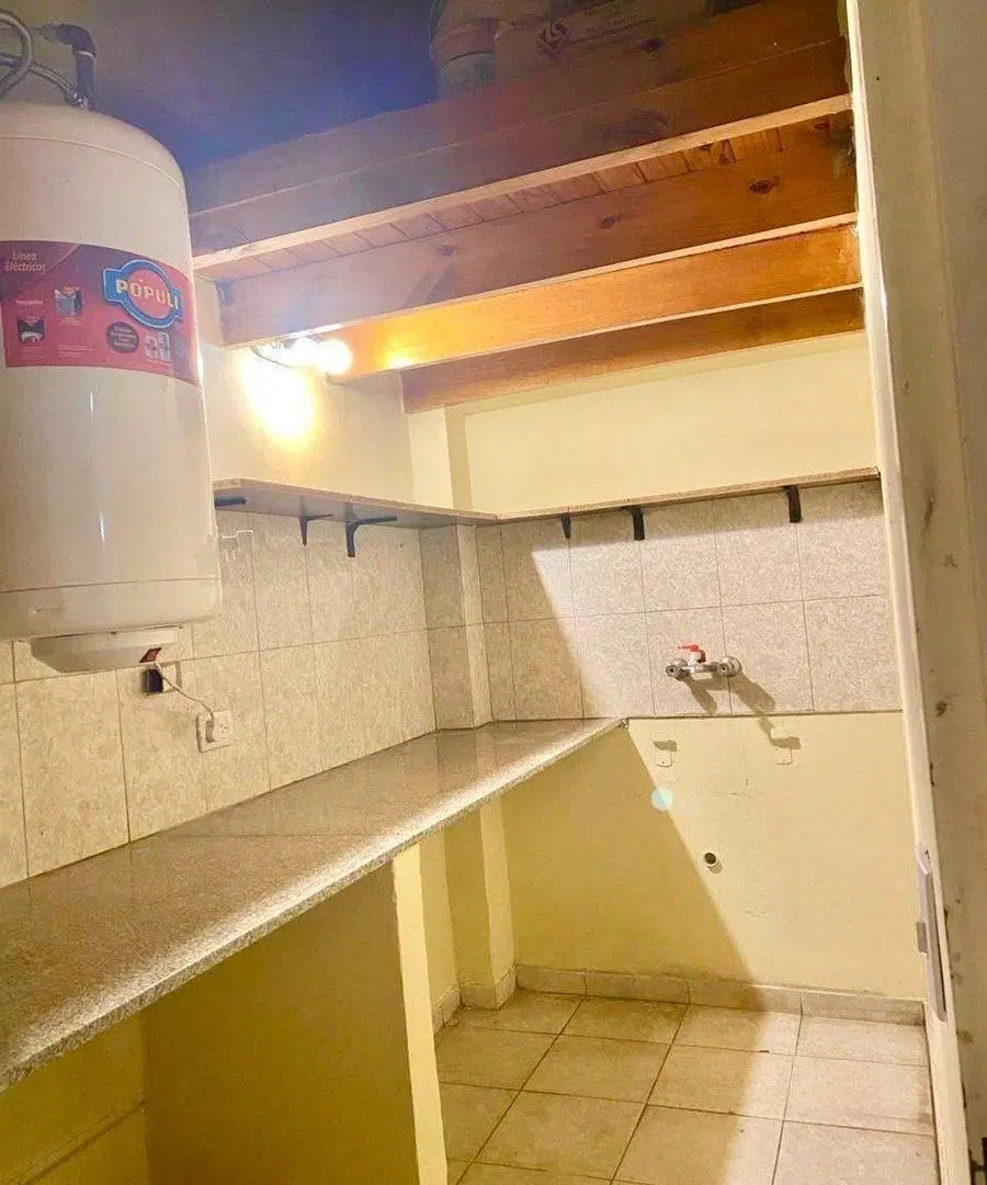 VENTA CASA 4 AMBIENTES JOSE C. PAZ 5