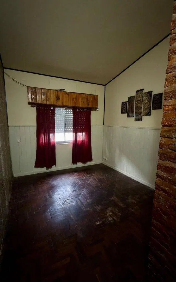 VENTA CASA 3 AMB + GALPON/ DEPOSITO COMERCIAL 3