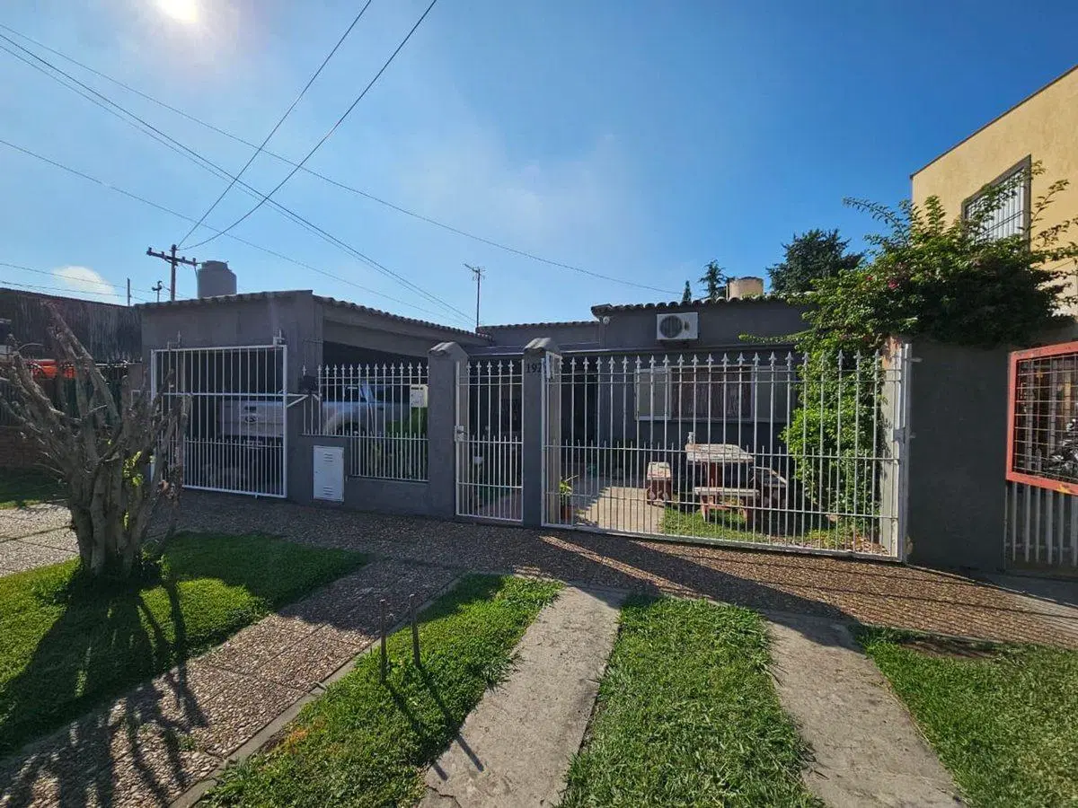 VENTA CASA 5 AMBIENTES EN JOSE C PAZ 5