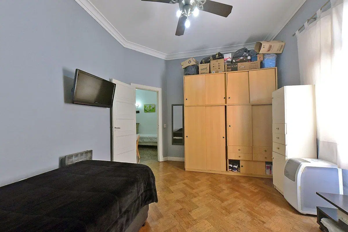VENTA CASA 6 AMB ESQUINA C COCHERA SANTOS LUGARES 4