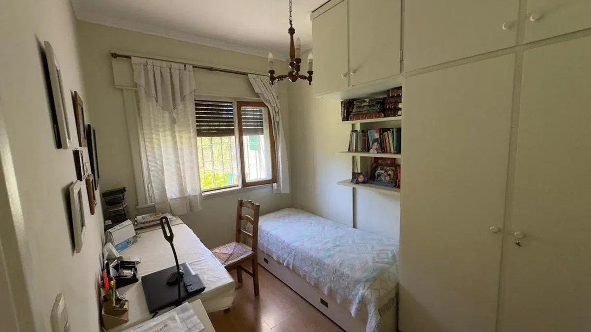 VENTA CASA 4 AMBIENTES HURLINGHAM 5