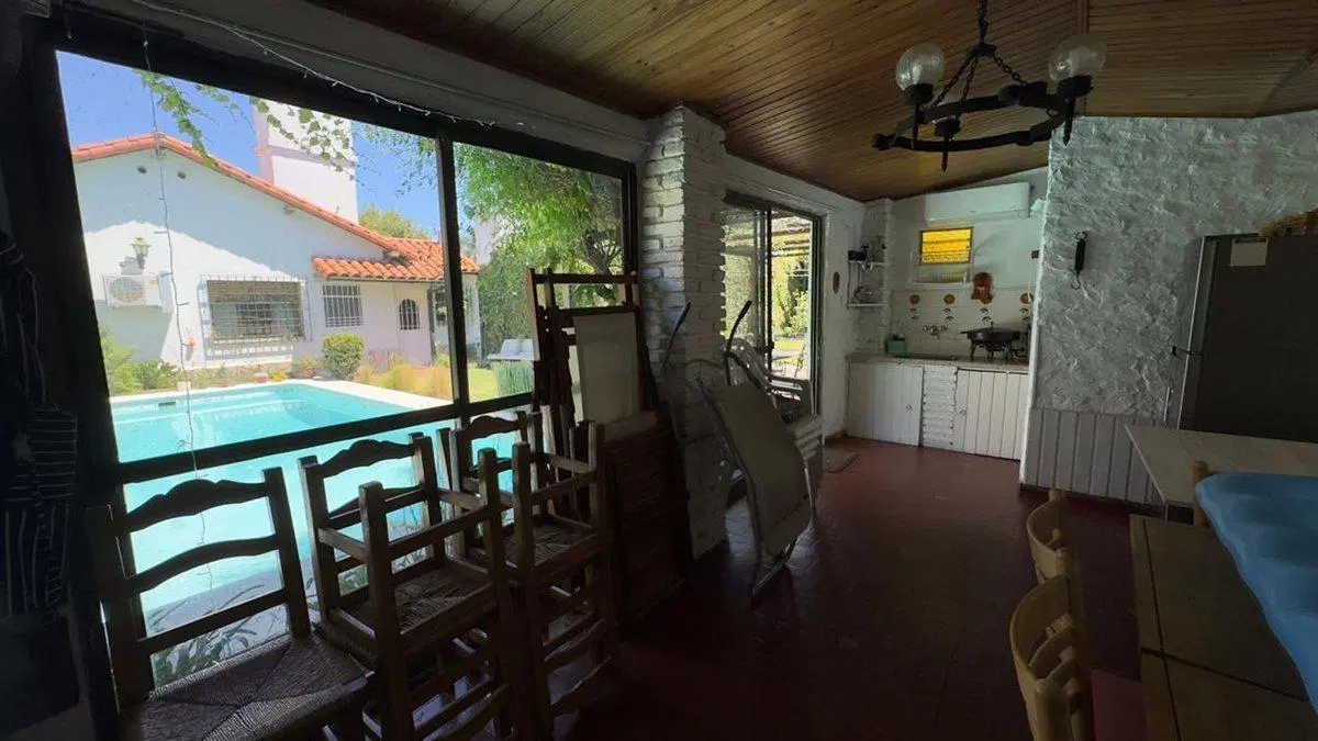 VENTA CASA 4 AMBIENTES HURLINGHAM 3