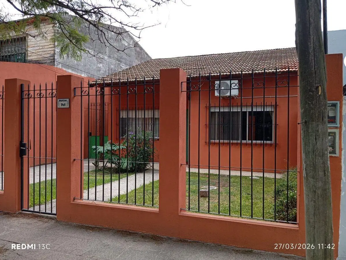 VENTA CASA 4 AMBIENTES BELLA VISTA 4