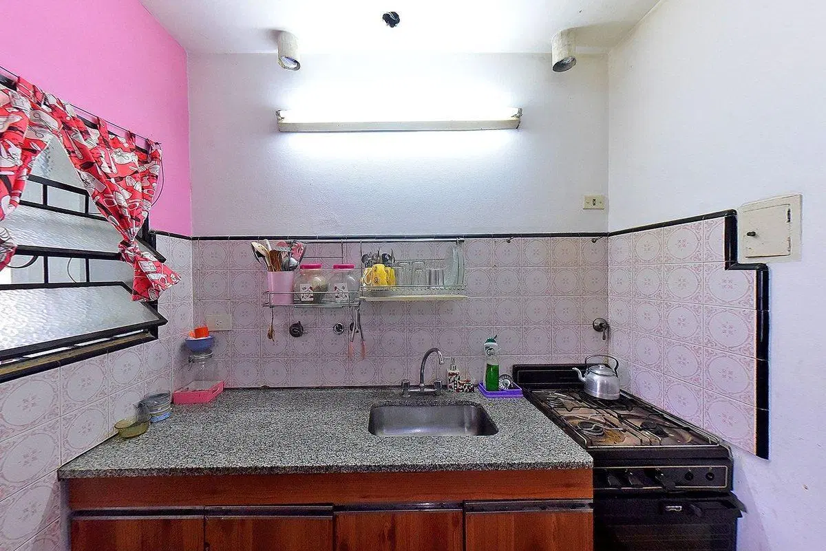 VENTA CASA 4 AMB APTO CREDITO HURLINGHAM V. TESEI 3