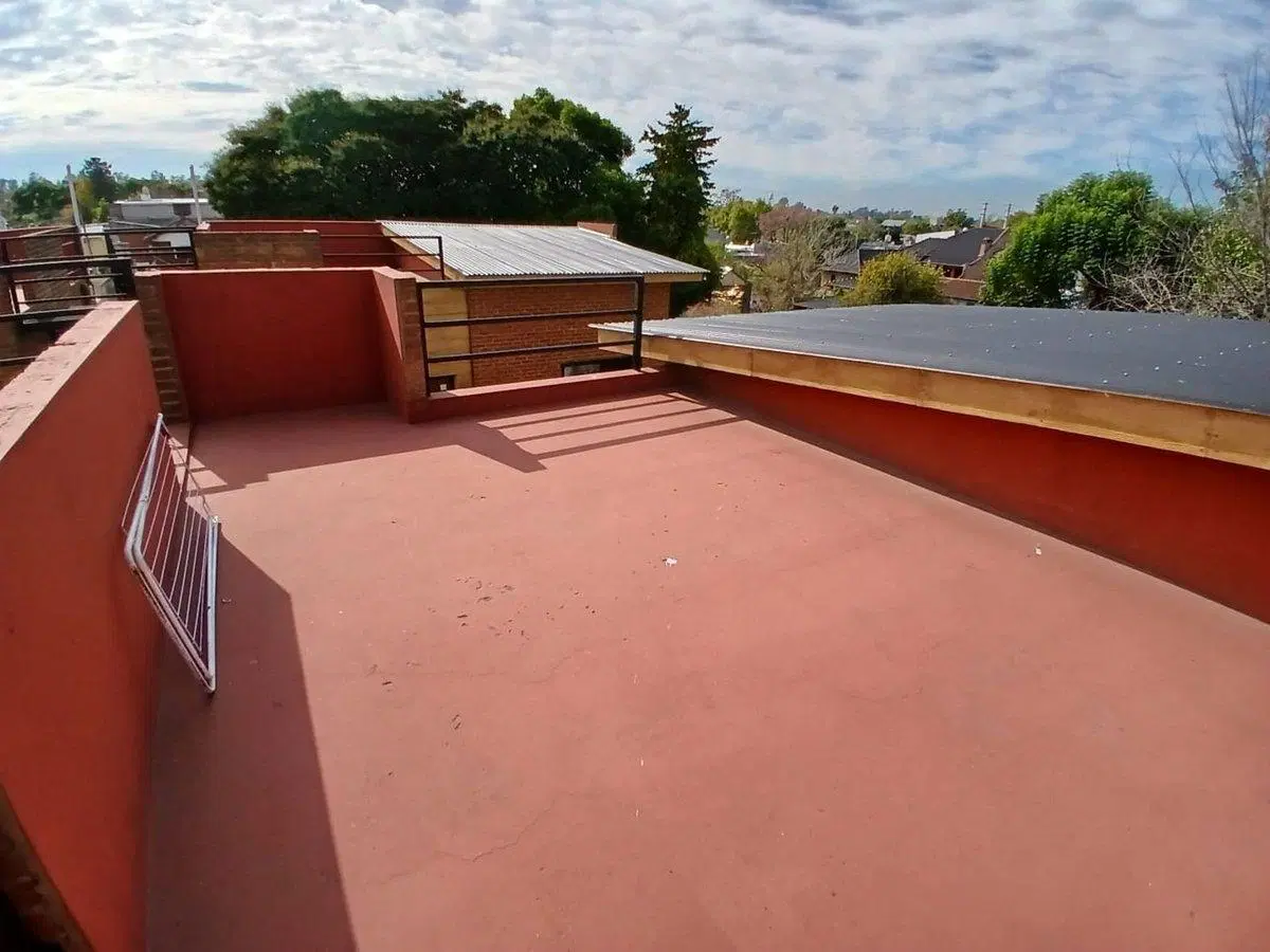 VENTA DPTO 2 AMBIENTES TERRAZA COCHERA BELLA VISTA 5