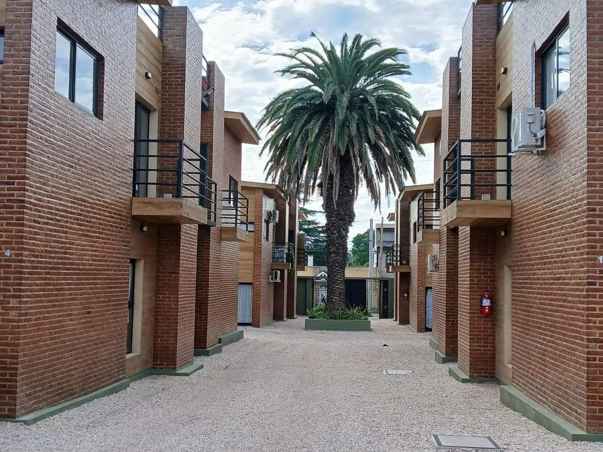 VENTA DPTO 2 AMBIENTES TERRAZA COCHERA BELLA VISTA 3