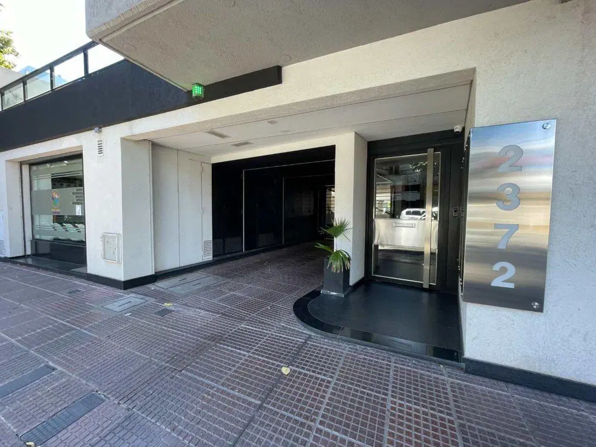 Venta depto 2 amb c/parrilla San Fernando 4