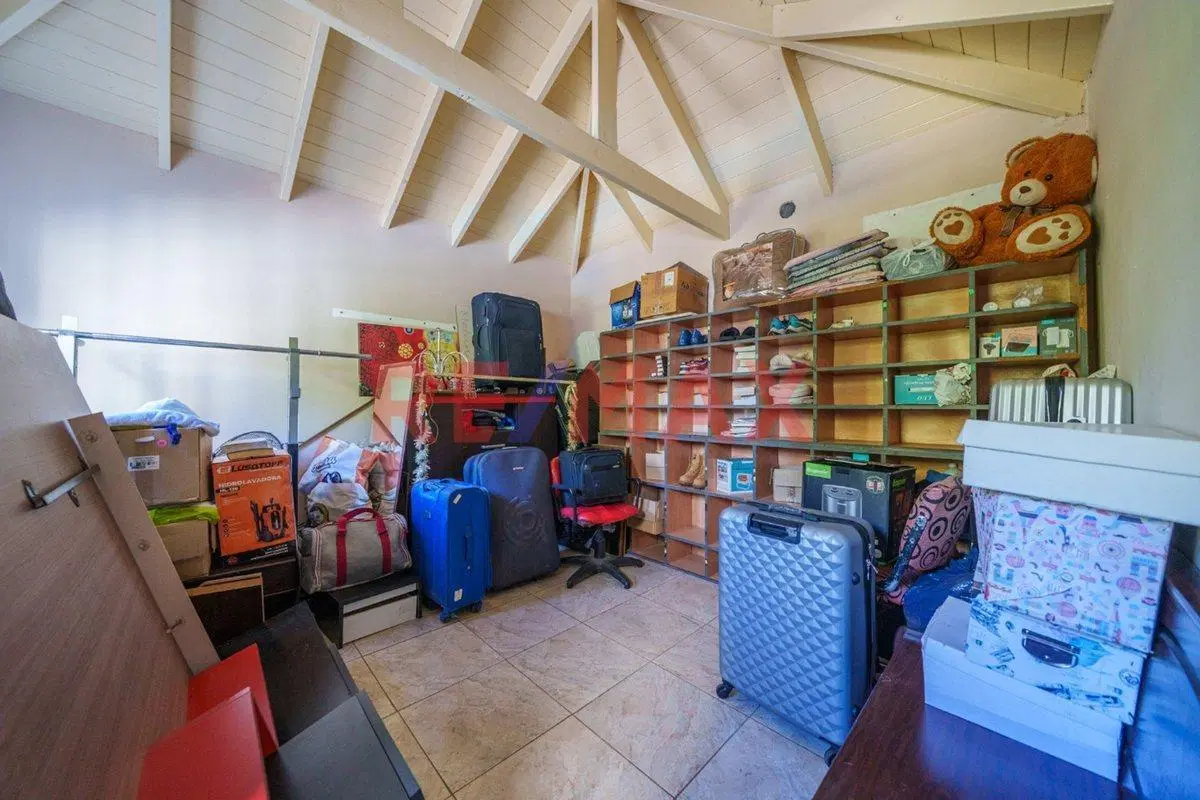 VENTA CASA QUINTA 5 AMB CON PILETA SAN MIGUEL 2