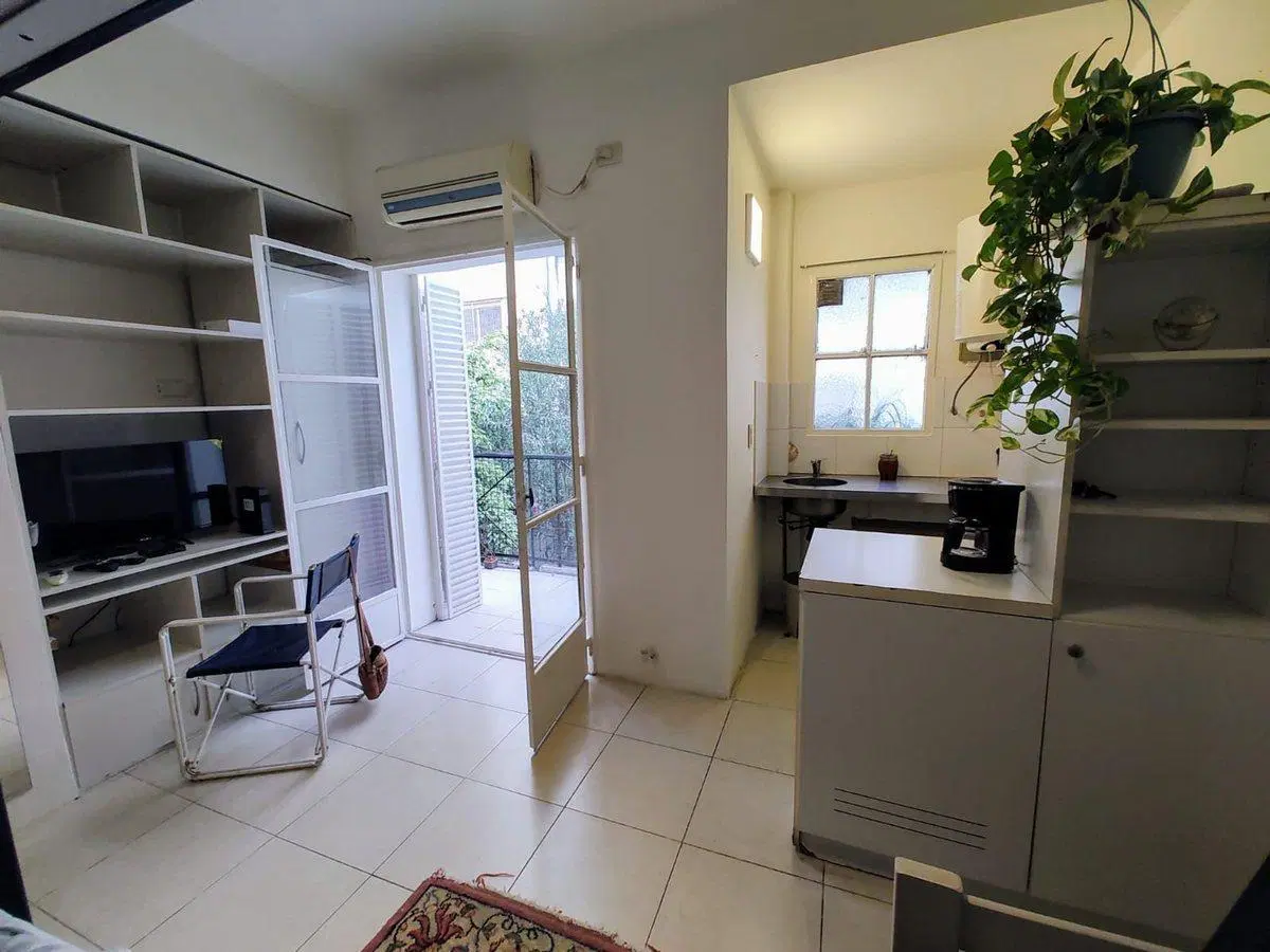 VENTA MONOAMBIENTE RECOLETA  UBICACION INMEJORABLE 4