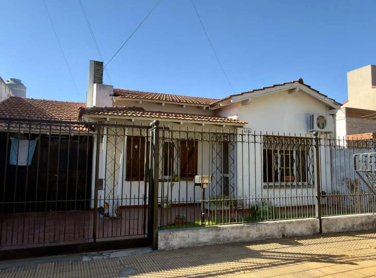 VENTA CASA 4 AMBIENTES BELLA VISTA 2