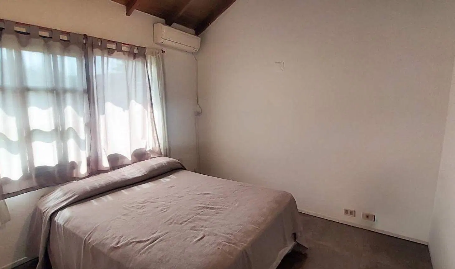 VENTA CASA BARRIO SAN MIGUEL DE GHISO 5