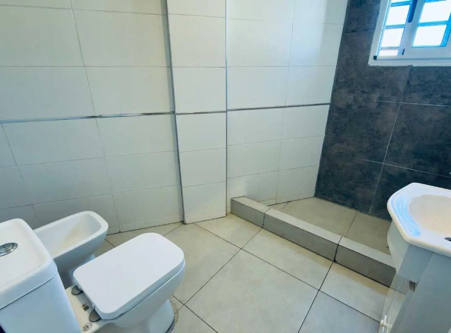 ALQUILER  DEPARTAMENTO MONOAMBIENTE AMPLIO 8