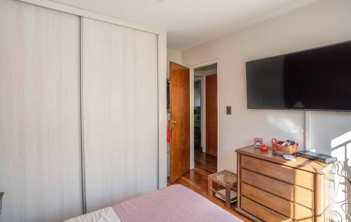VENTA CASA 5 AMB RECICLADA CON COCHERA EN OLIVOS 2