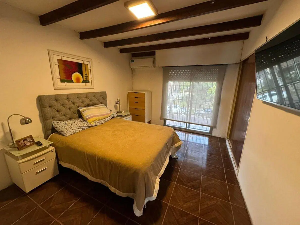 VENTA DUPLEX 4 AMBIENTES CON COCHERA EN ITUZAINGO 5