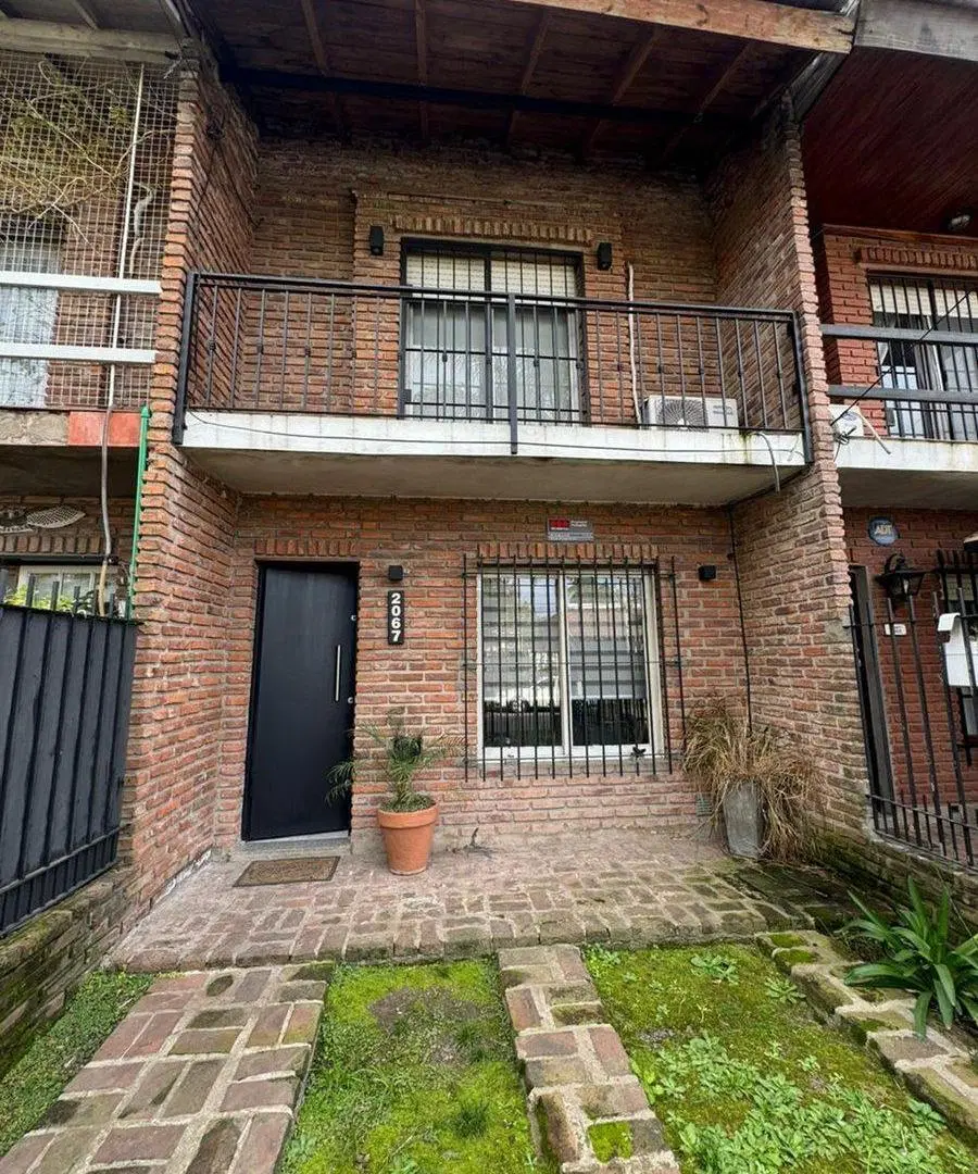 VENTA DUPLEX 4 AMBIENTES CON COCHERA EN ITUZAINGO 4