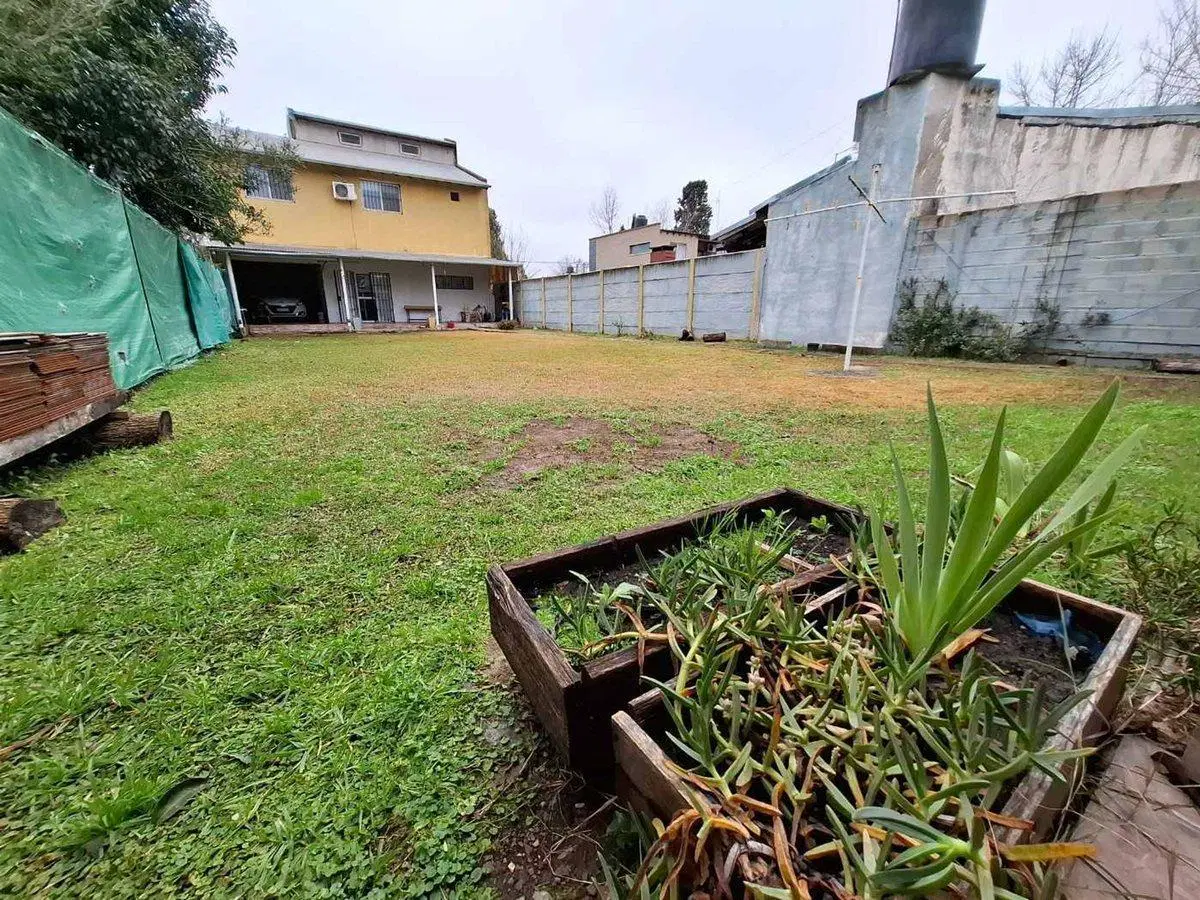 VENTA CASA JOSÉ C PAZ 4 AMBIENTES PATIO 4