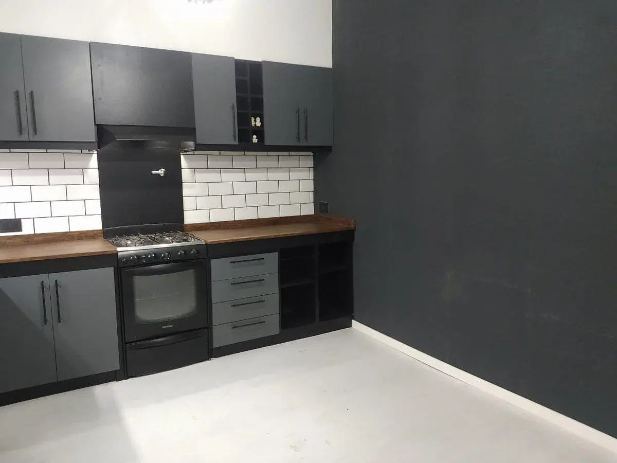 VENTA EN BLOQUE CASA MAS TRES DEPTOS 2 AMB J C PAZ 5
