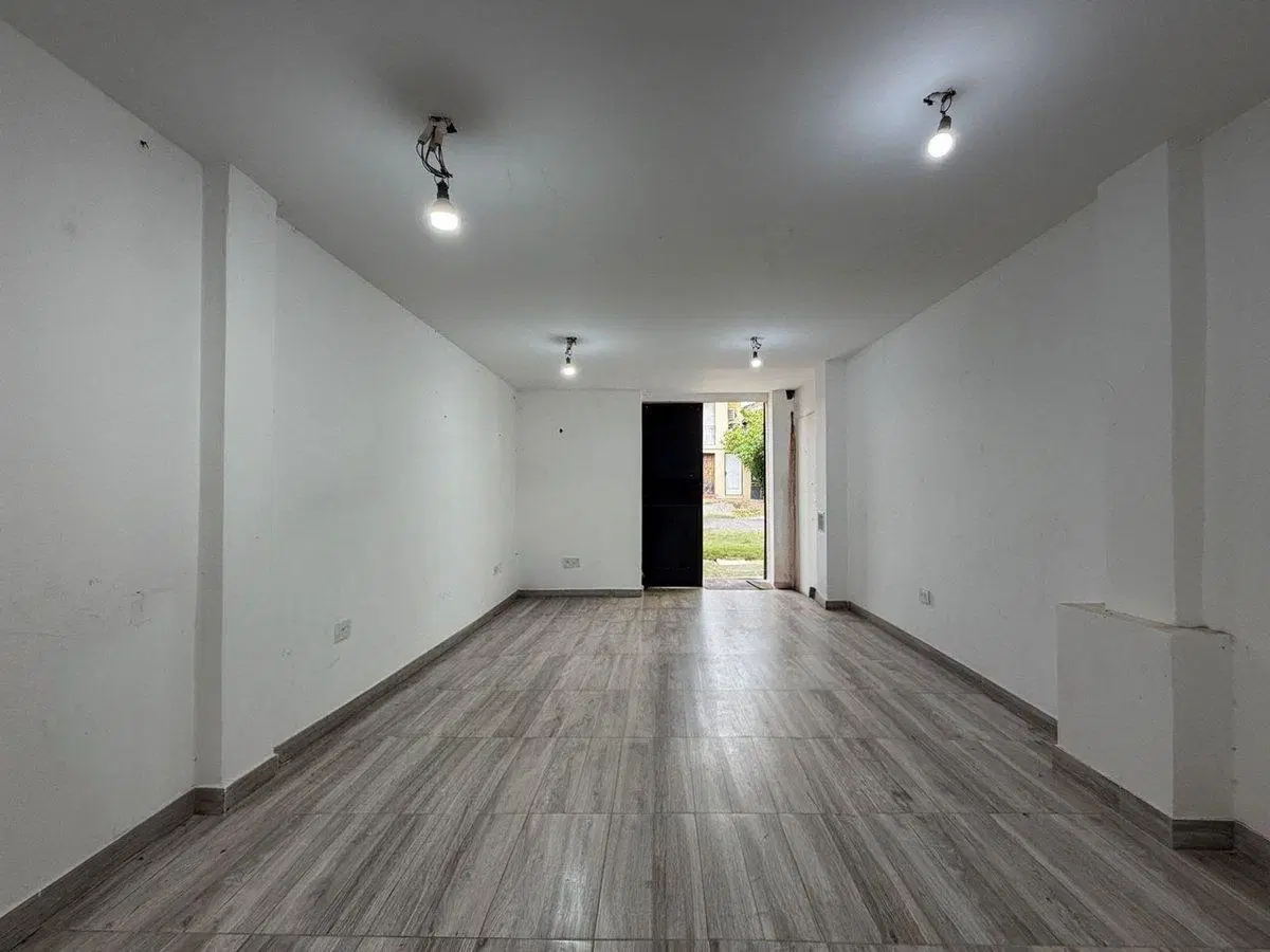 VENTA LOCAL COMERCIAL - MUÑIZ 3