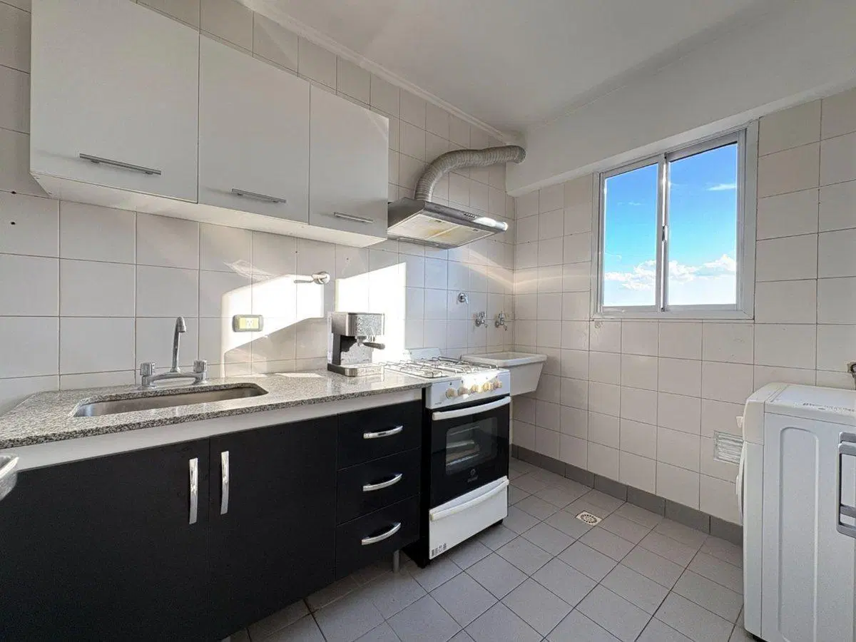 VENTA DEPTO 3 AMBIENTES PISO 15 C/BALCÓN-MUÑIZ 3