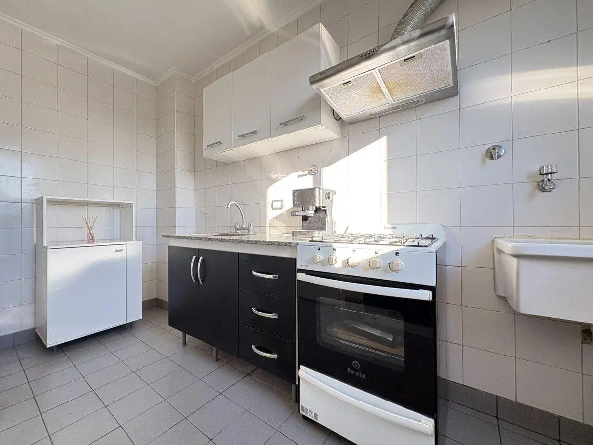 VENTA DEPTO 3 AMBIENTES PISO 15 C/BALCÓN-MUÑIZ 4