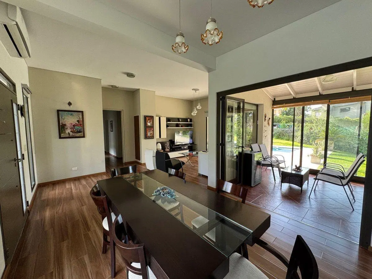 VENTA CASA 4 AMB. IMPECABLE EN LOS POTRILLOS PILAR 2