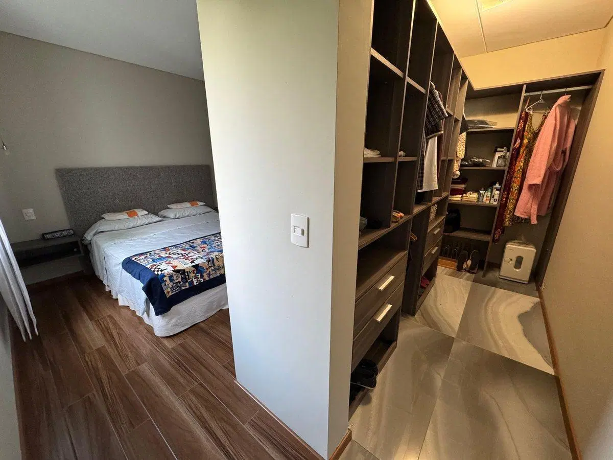 VENTA CASA 4 AMB. IMPECABLE EN LOS POTRILLOS PILAR 5