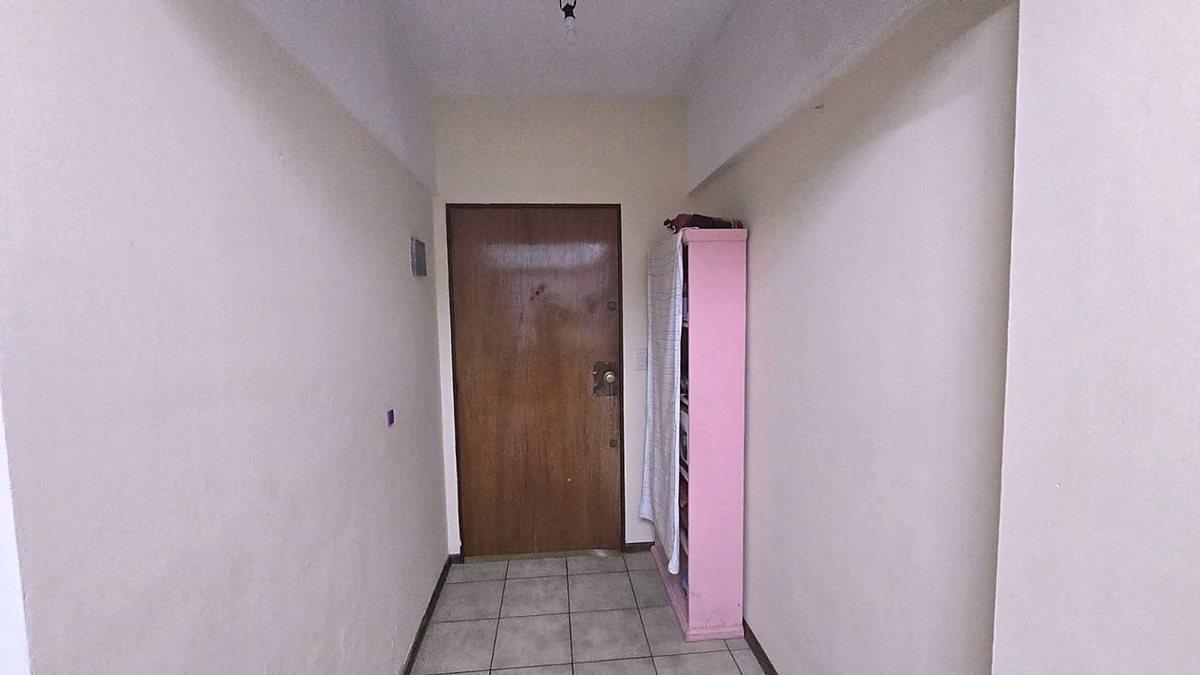 Foto de VENTA DEPARTAMENTO 3 AMB SAN MARTIN CENTRO, imagen 4