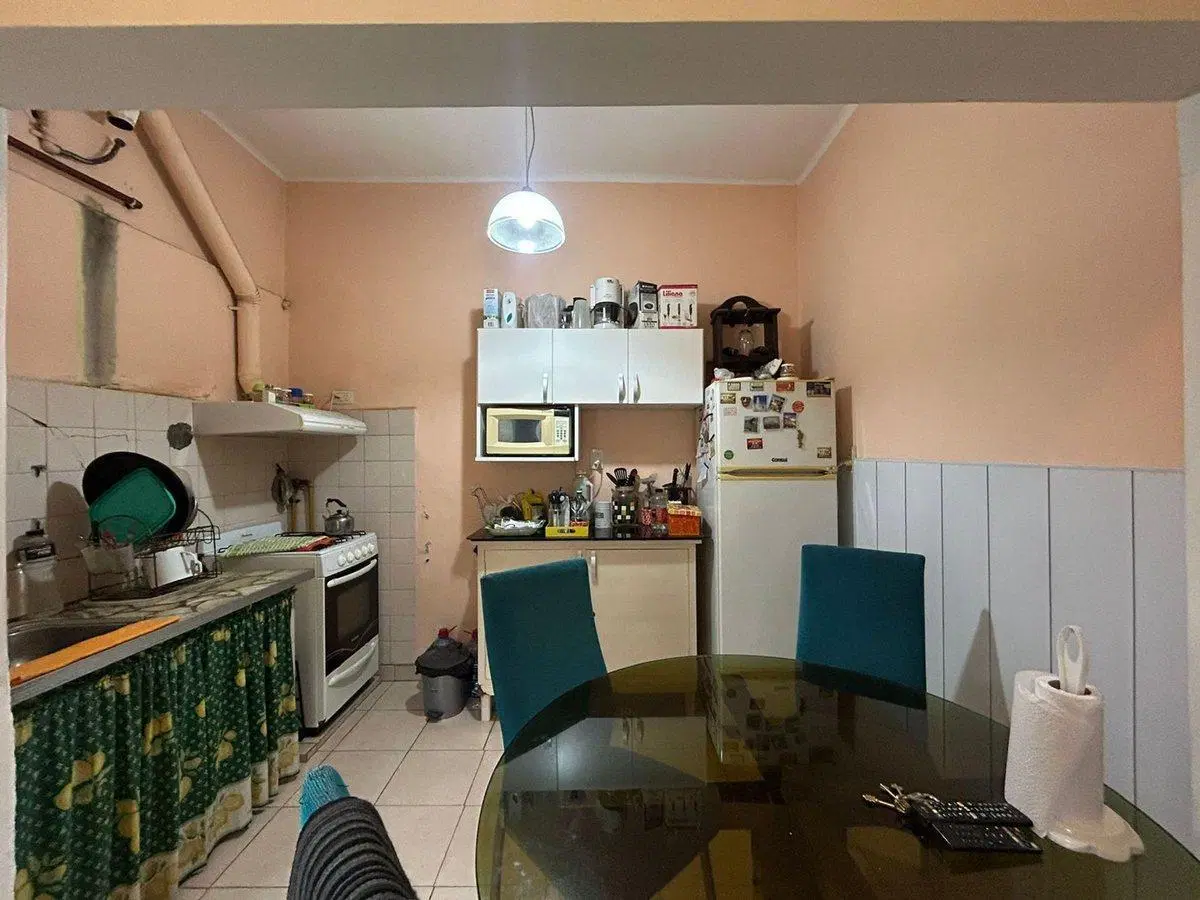 VENTA PH 3 AMBIENTES C/ PATIO Y COCHERA-JOSE C PAZ 4
