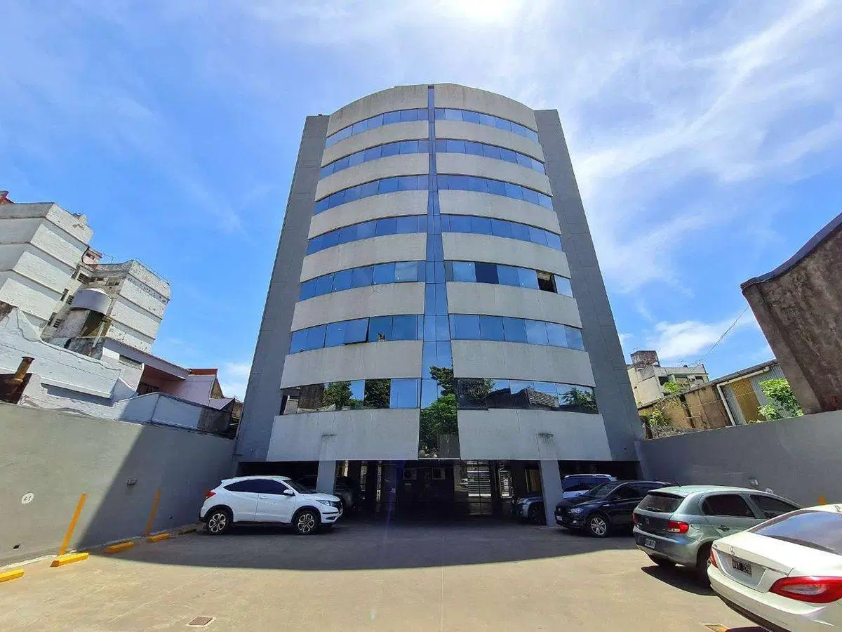 VENTA EDIFICIO EN BLOCK 3.600 M2 FLORIDA V. LOPEZ. 2