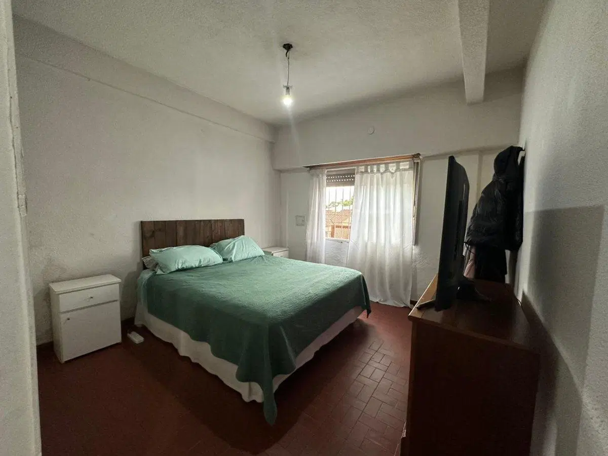 VENTA DEPTO 3 AMBIENTES 1°PISO - VILLA DE MAYO 4