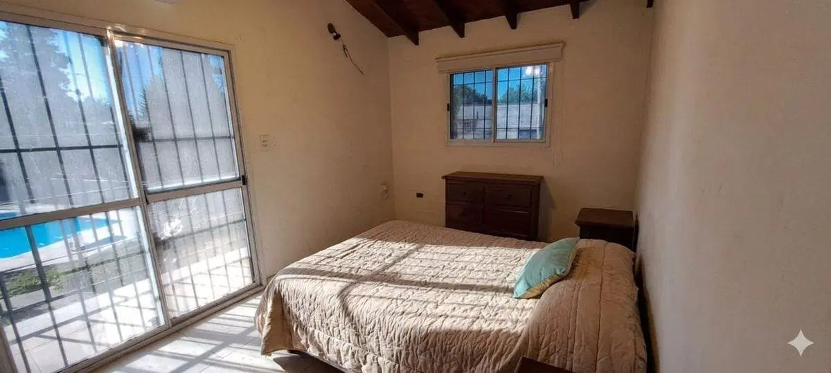 VENTA CASA 4 AMBIENTES FRANCISCO ALVAREZ 3