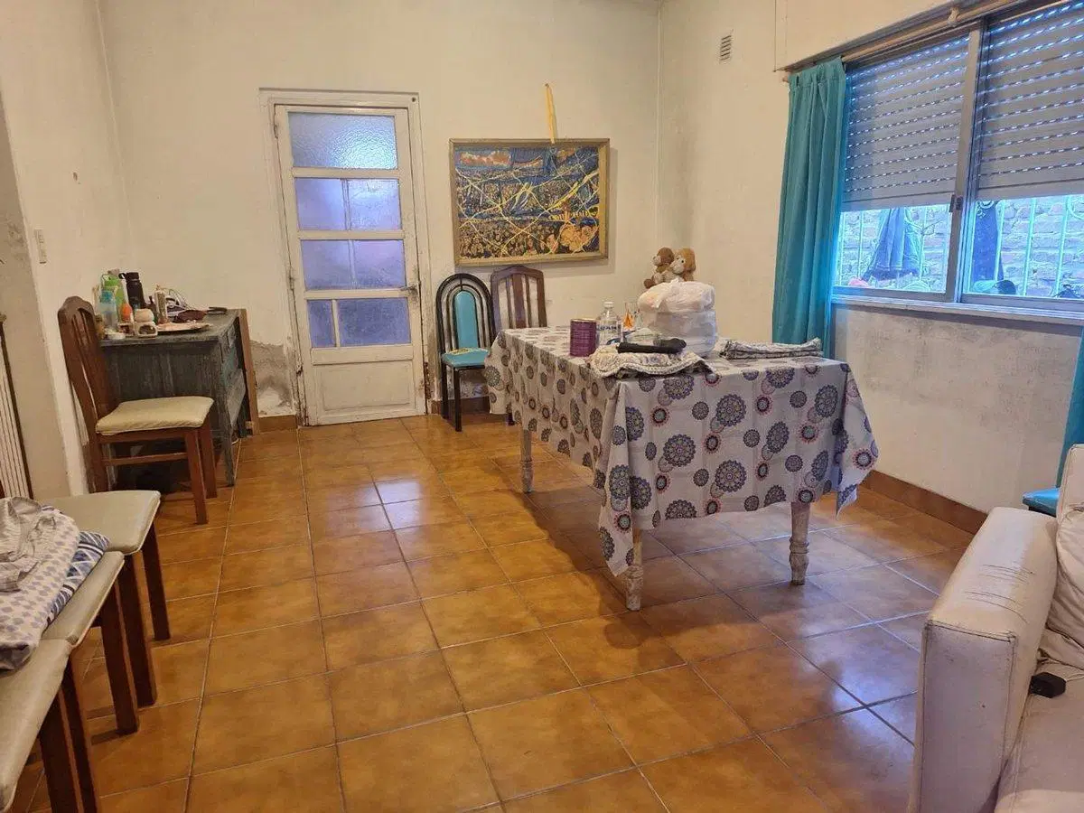 Casa en venta 3 ambientes, San miguel, con parque. 3