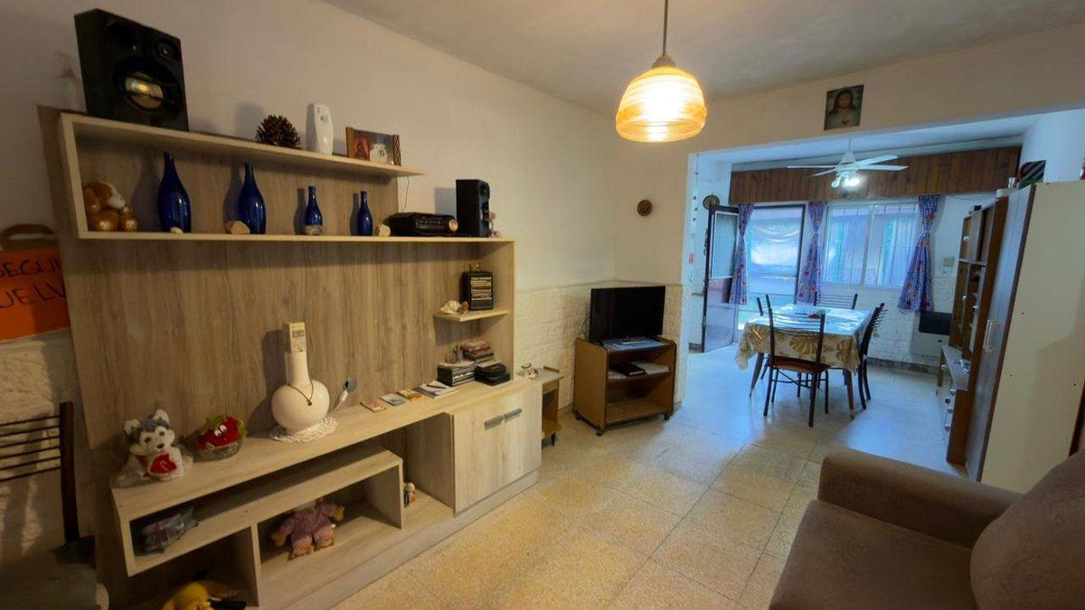 Foto de VENTA CASA 3 AMB. BELLA VISTA C.COCHERA QUINCHO, imagen 2