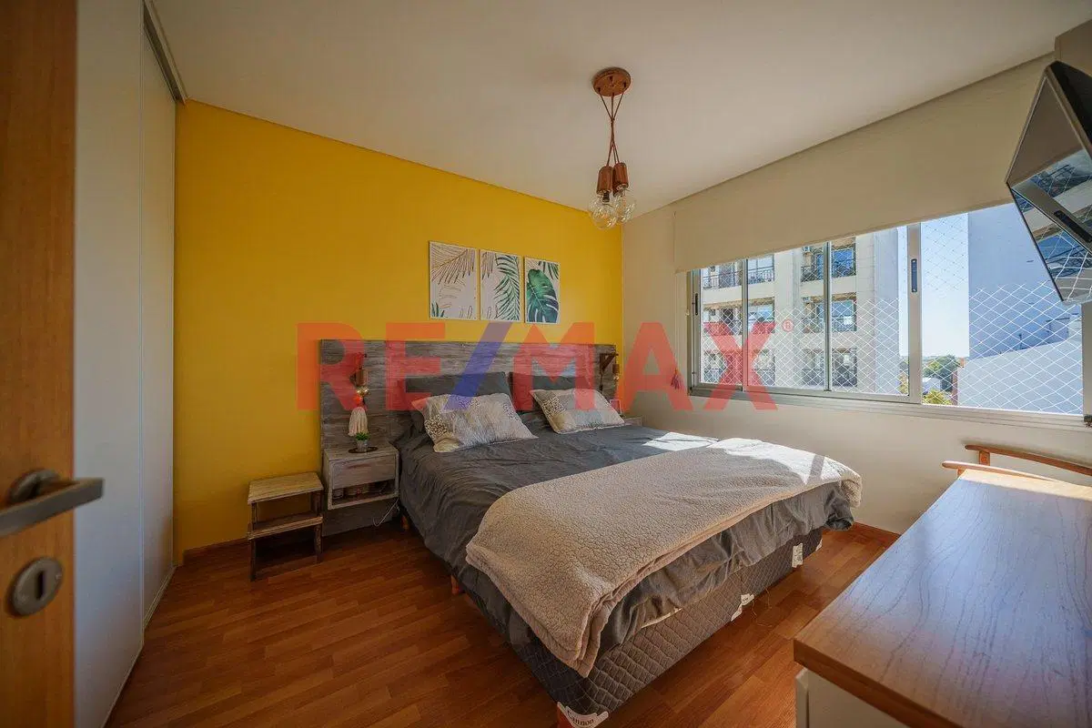 VENTA DEPARTAMENTO 3 AMBIENTES COCHERA V.BALLESTER 2