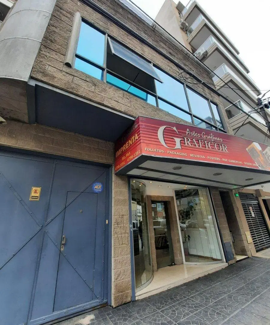 Venta Galpon con local y oficinas Vicente Lopez 2
