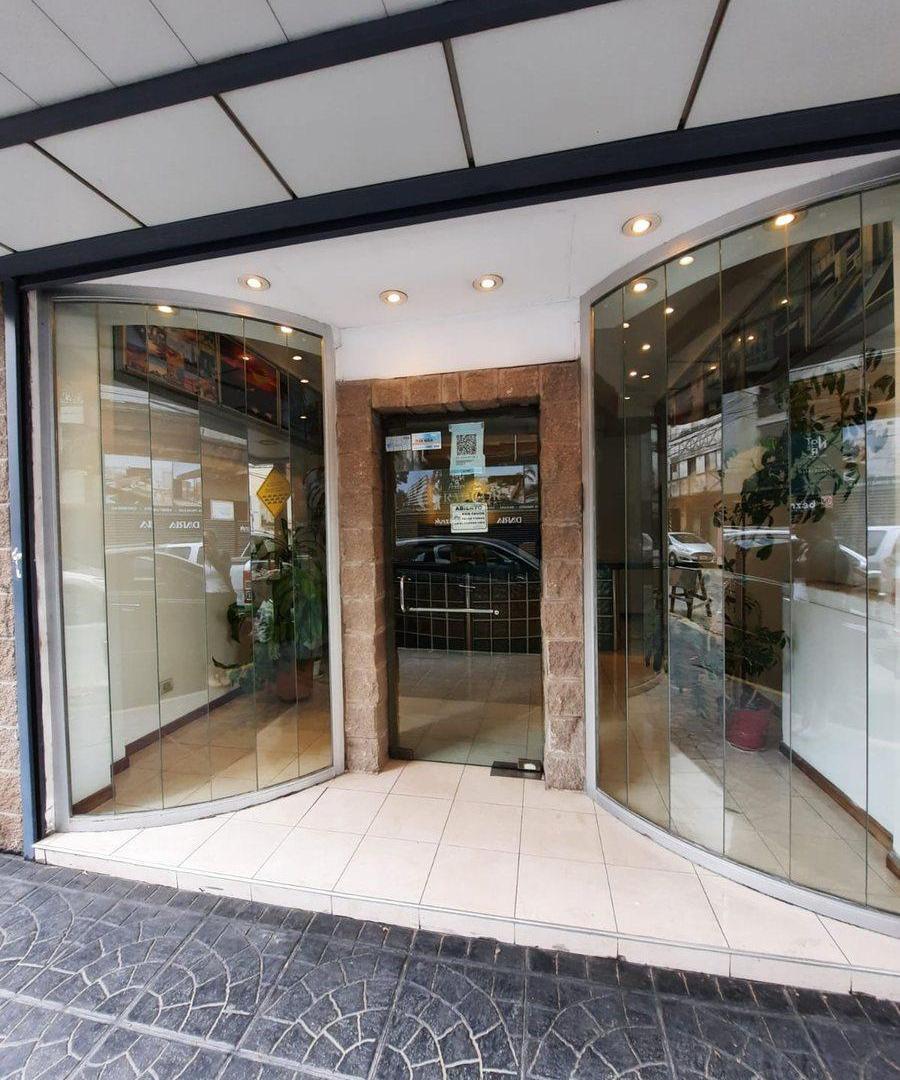 Venta Galpon con local y oficinas Vicente Lopez