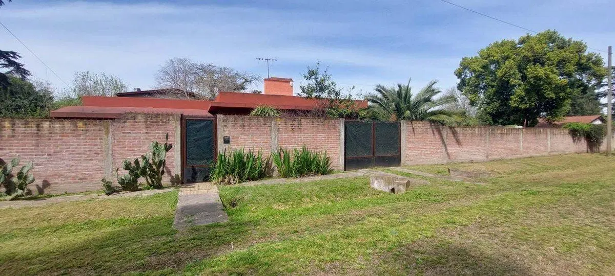 VENTA CASA QUINTA CON PILETA, PASO DEL REY 2