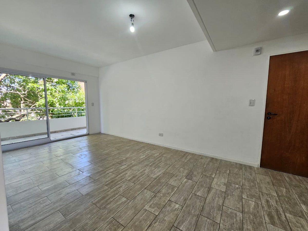 Foto de VENTA DEPTO 3 AMB PARQUE AVELLANEDA APTO CREDITO, imagen 2