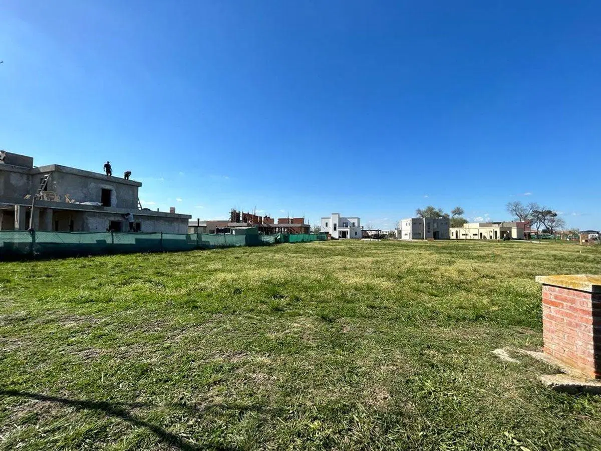 VENTA LOTE EN El MOLINO HARAS SANTA MARIA ESCOBAR 5