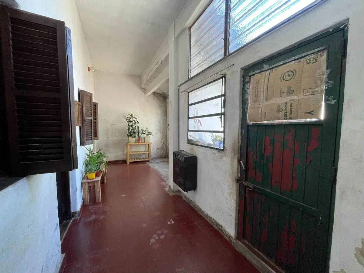 VENTA CASA Y PH 3 AMB JARDIN MARTIN CORONADO 3